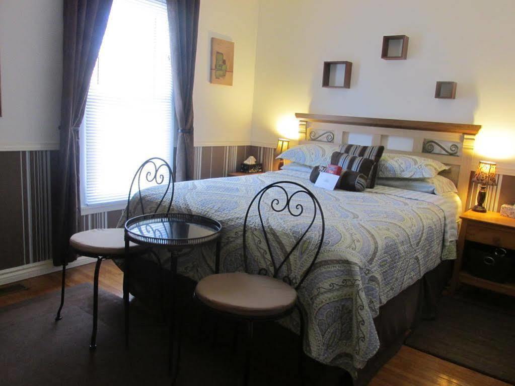 Cozy House B&B Niagara Falls Ngoại thất bức ảnh